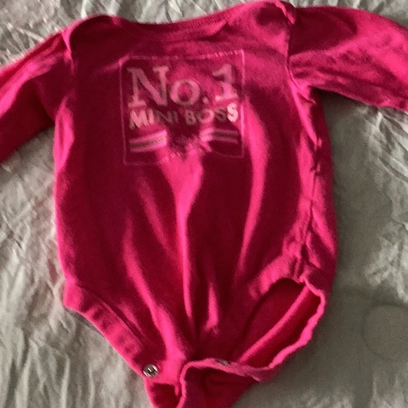 6-9MONTH BABY CLOTHES EUC LOT❤️ - Picture 10 of 14